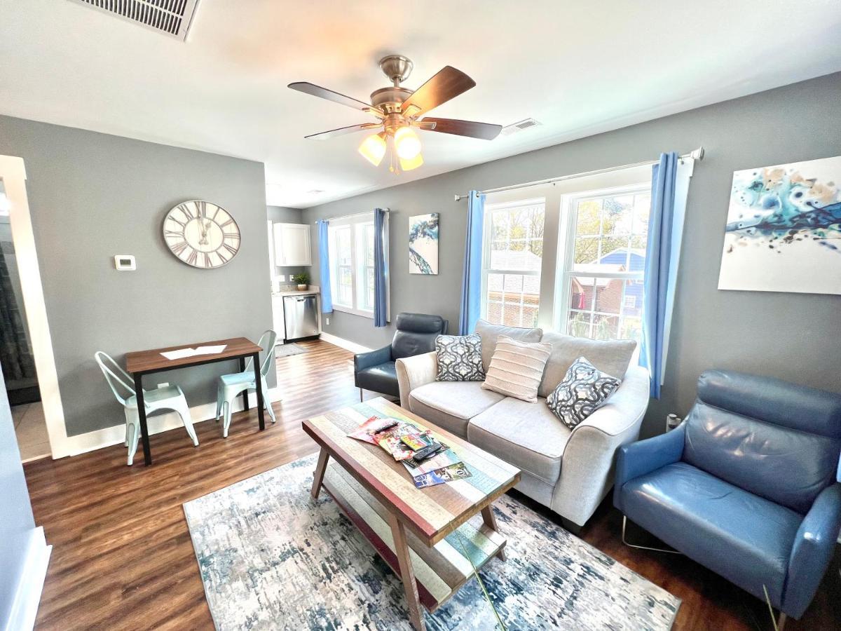Stylish Cozy Tree House Pet Friendly!!! Villa Wilmington Exterior photo